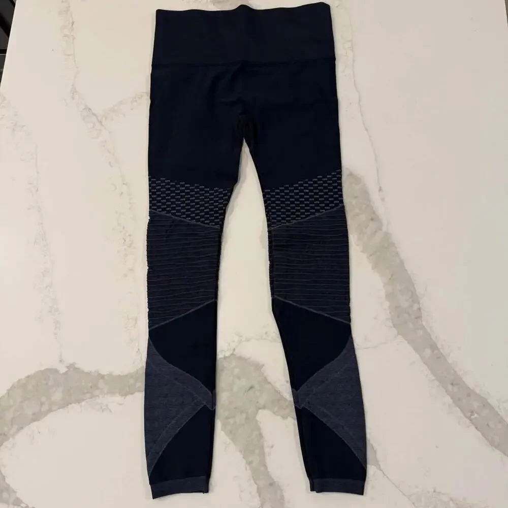 Spanx High Rise Seamless Moto Leggings Women’s Medium Indigo Sky Nylon Stretch - Picture 1 of 5